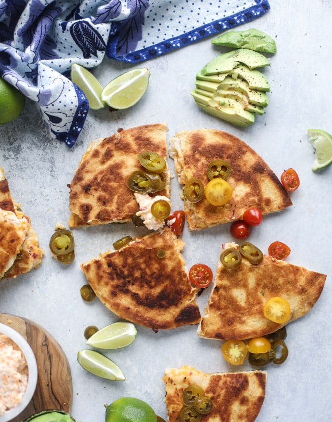 pimento cheese chicken quesadillas I howsweeteats.com