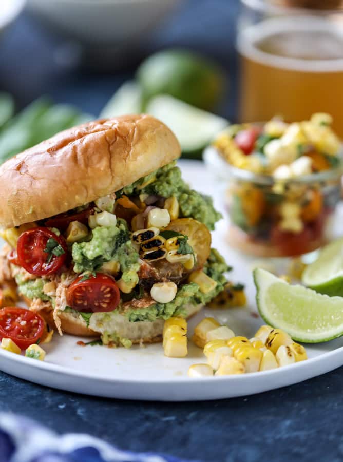 pulled chicken guacamole sliders with grilled corn pico I howsweeteats.com