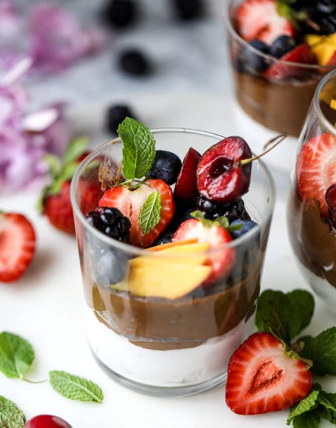 avocado chocolate mousse with summer fruit I howsweeteats.com