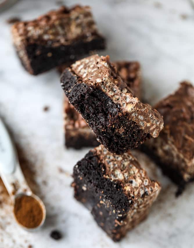 nutella coffee crunch brownies I howsweeteats.com
