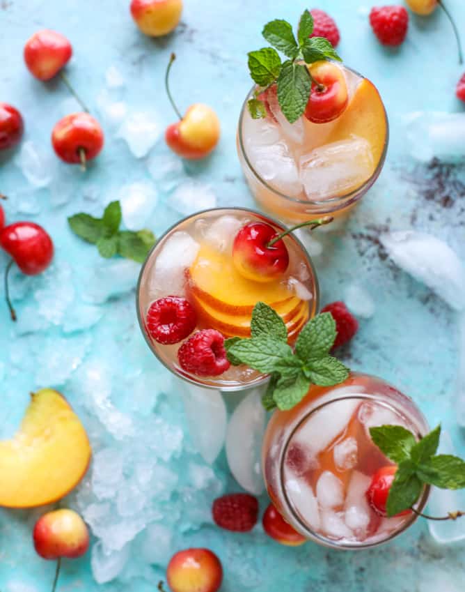 sparkling peach cider I howsweeteats.com