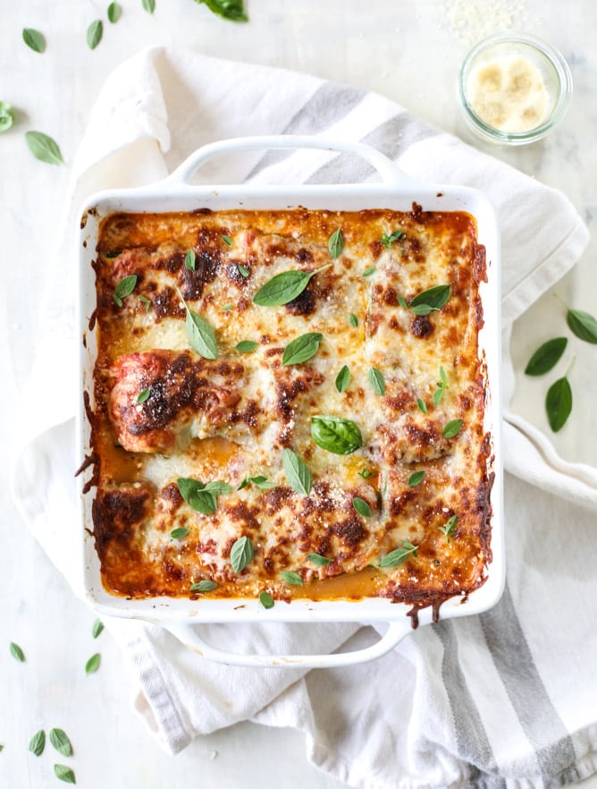 cheesy zucchini roll-ups I howsweeteats.com