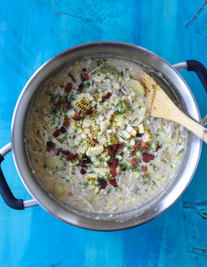grilled corn, chicken and bacon chowder I howsweeteats.com