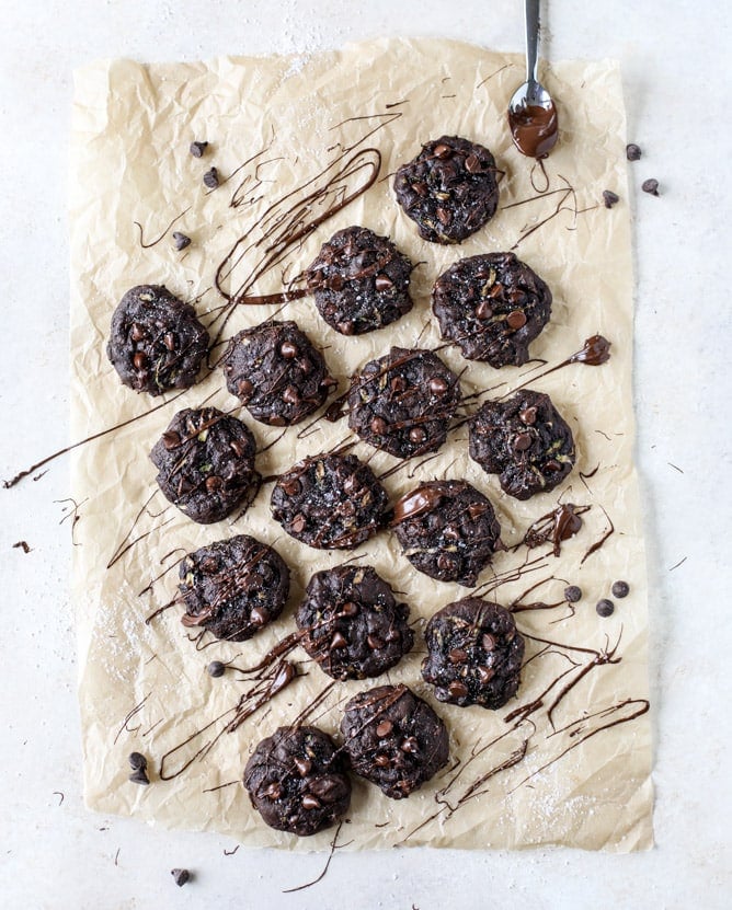 double chocolate zucchini cookies with sea salt I howsweeteats.com