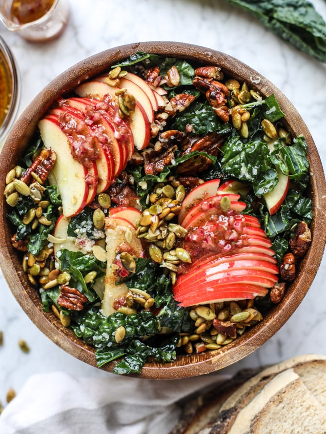 harvest honeycrisp kale salad I howsweeteats.com