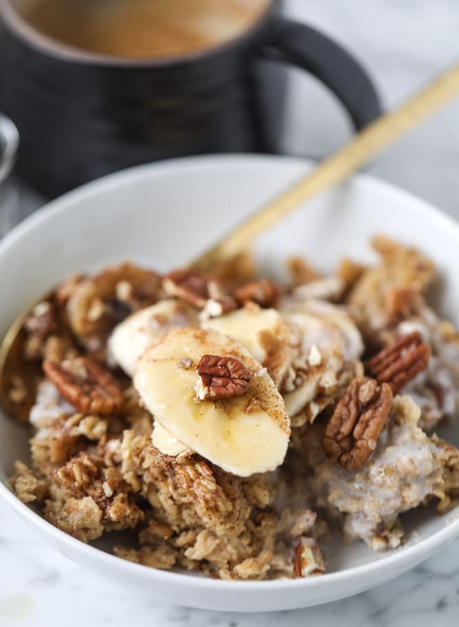 banana, bourbon and pecan baked oatmeal I howsweeteats.com