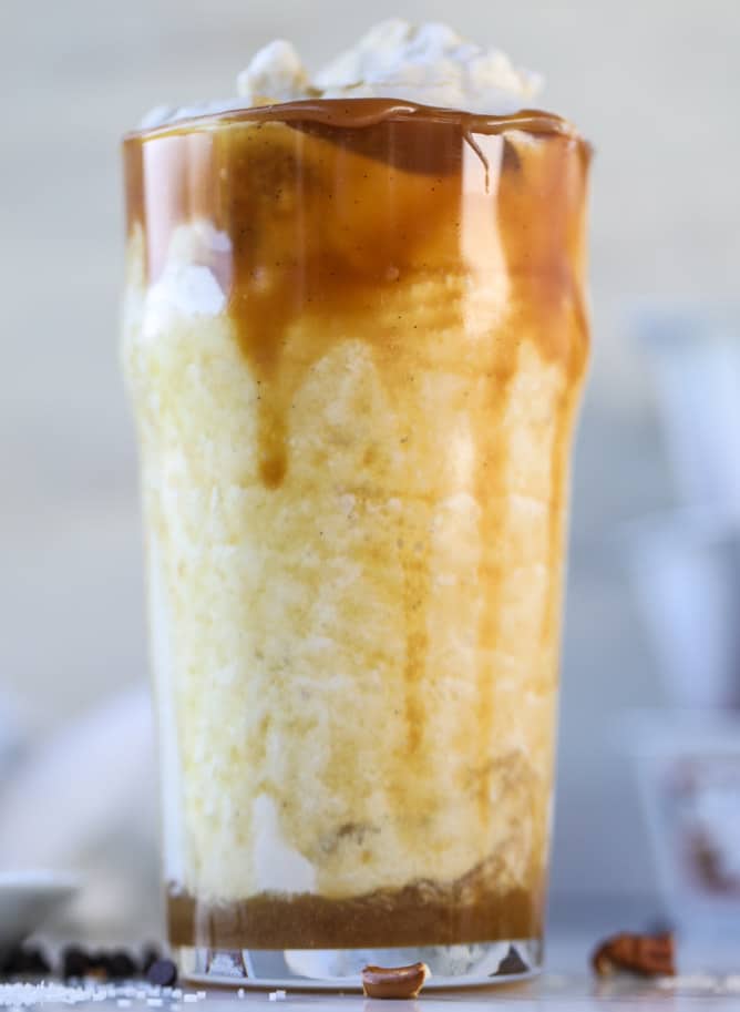 salty caramel yogurt shakes I howsweeteats.com