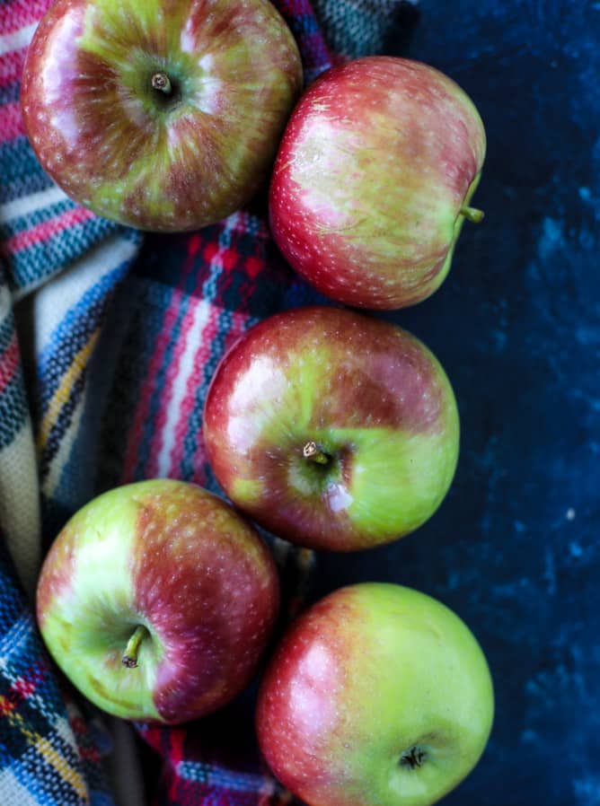 maple honeycrisp margarita I howsweeteats.com