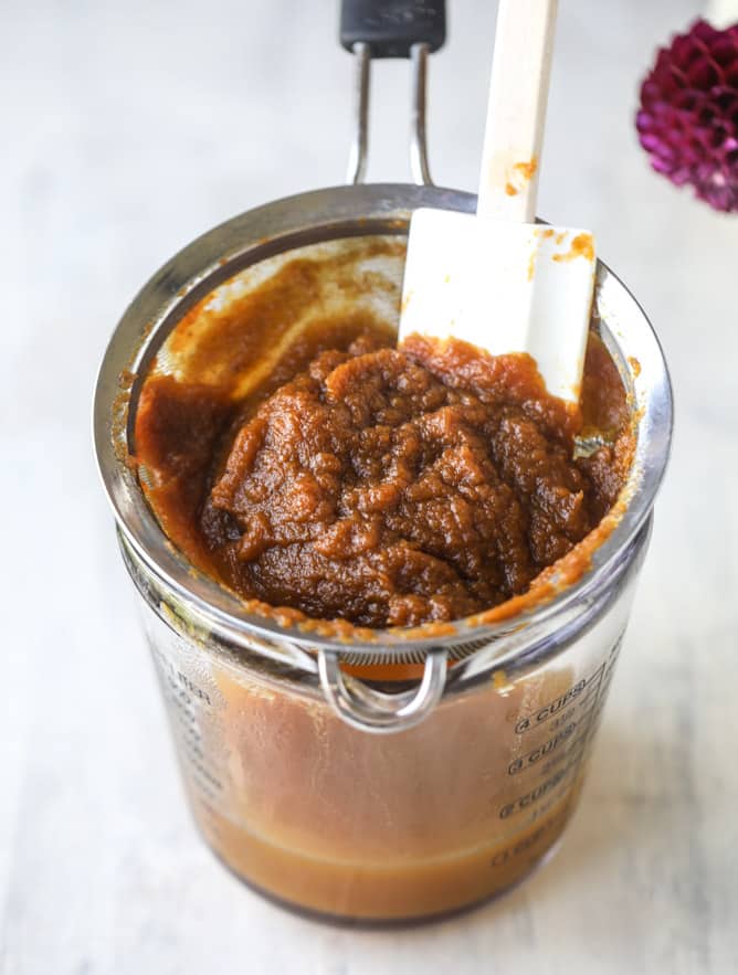 pumpkin pie bourbon smash I howsweeteats.com