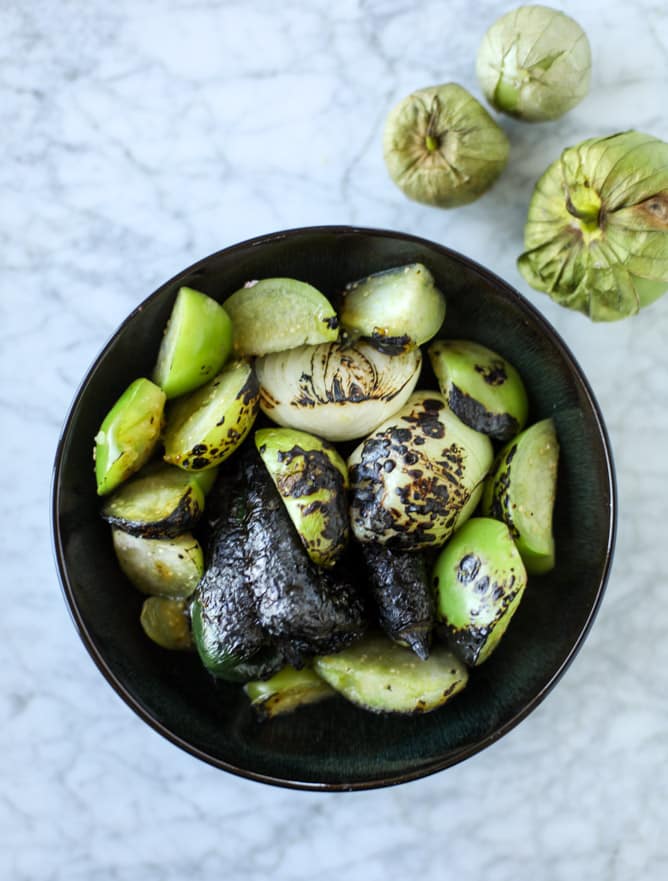 slow cooker pork chili verde I howsweeteats.com