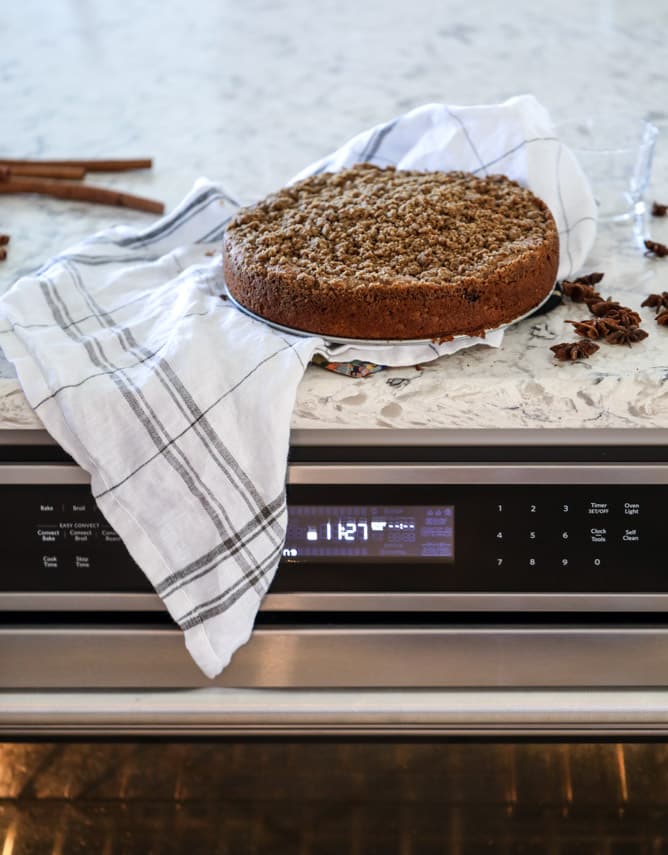 pumpkin coffee cake with chai ice cream I howsweeteats.com