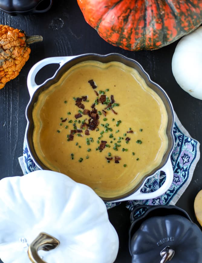 smoky pumpkin bisque with grilled cheese croutons I howsweeteats.com #pumpkin #soup #grilledcheese