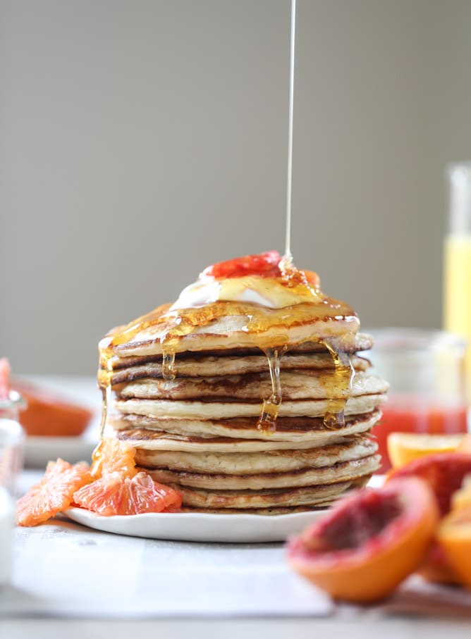 greek yogurt pancakes with warm winter citrus I howsweeteats.com #greekyogurt #pancakes #breakfast #brunch #citrus