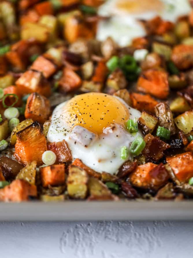 sheet pan breakfast I howsweteats.com #breakfast #sheetpan #sweetpotato #eggs #bacon