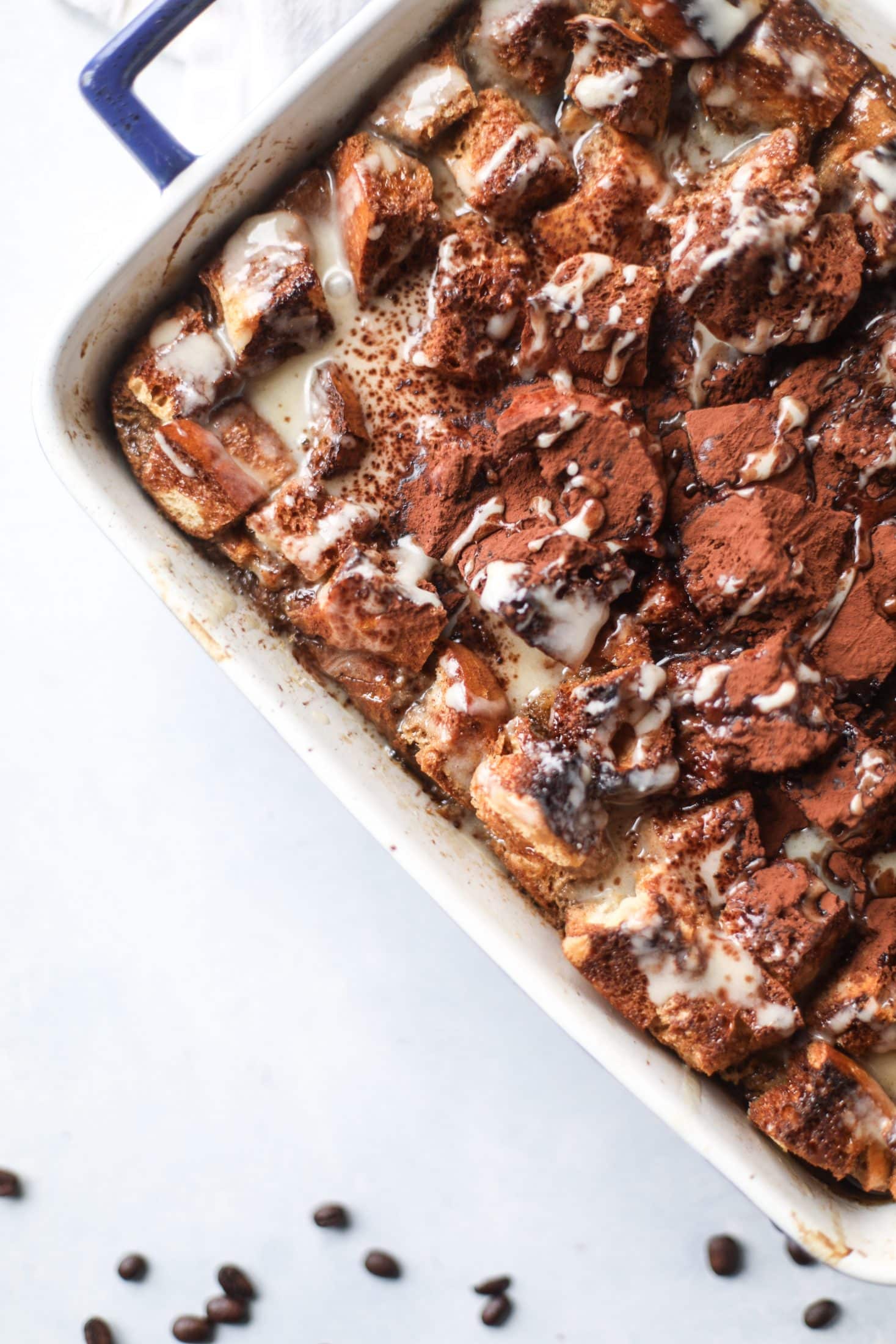 the pretty dish book club I howsweeteats.com