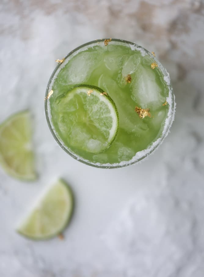 golden green goddess margaritas I howsweeteats.com #greengoddess #margaritas #saintpatricksday #cocktails #golfleaf