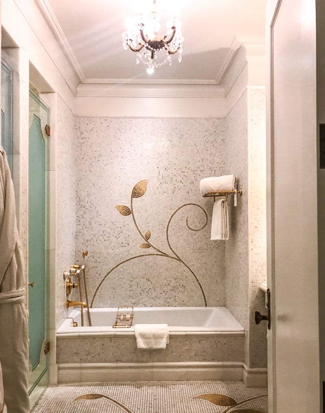 an NYC trip for The Pretty Dish I howsweeteats.com