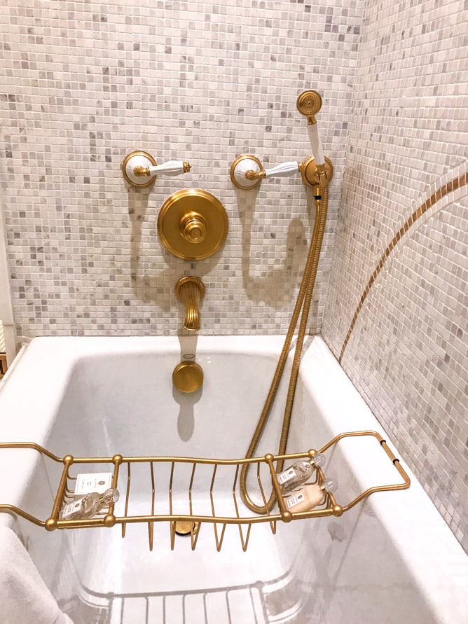 an NYC trip for The Pretty Dish I howsweeteats.com