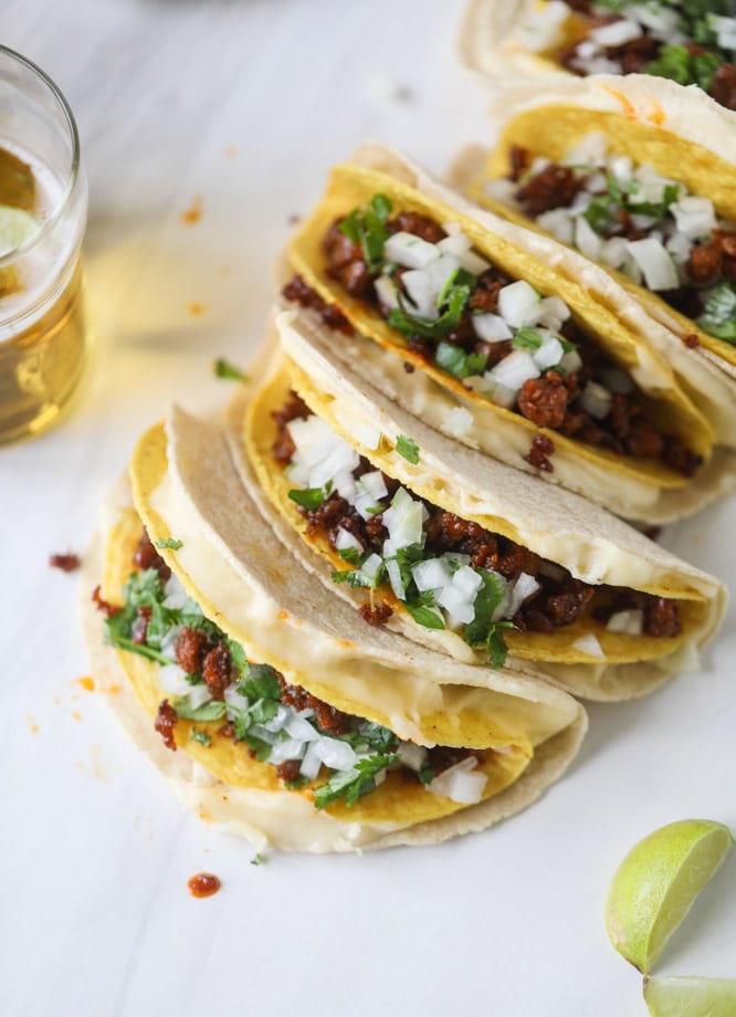 queso fundido tacos I howsweeteats.com #tacos #chorizo #queso #quesofundido