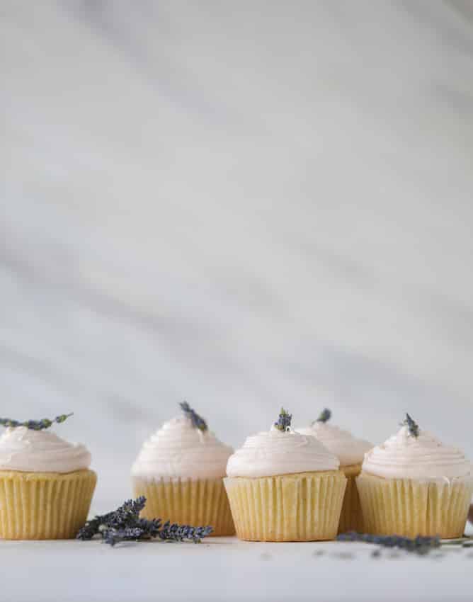 lavender cupcakes with cream cheese frosting I howsweeteats.com #lavender #cupcakes #creamcheese #frosting #cake