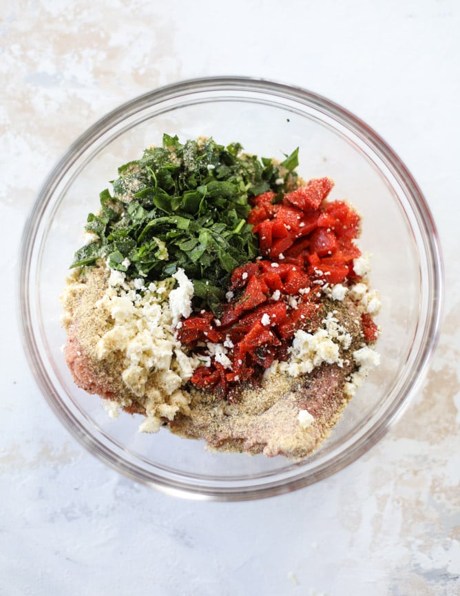 mediterranean turkey burgers with artichoke feta spread I howsweeteats.com #turkey #burgers #healthy #feta #spinach