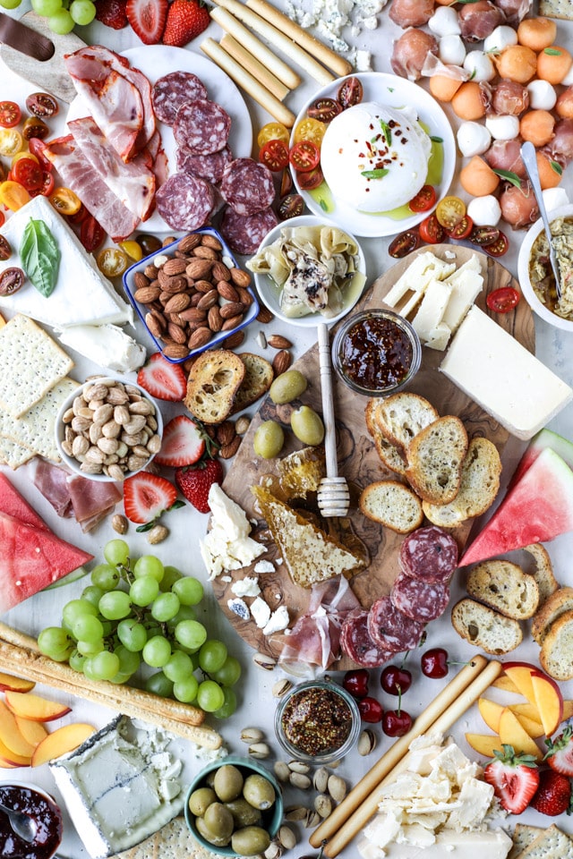 the pretty dish book club - july I howsweeteats.com