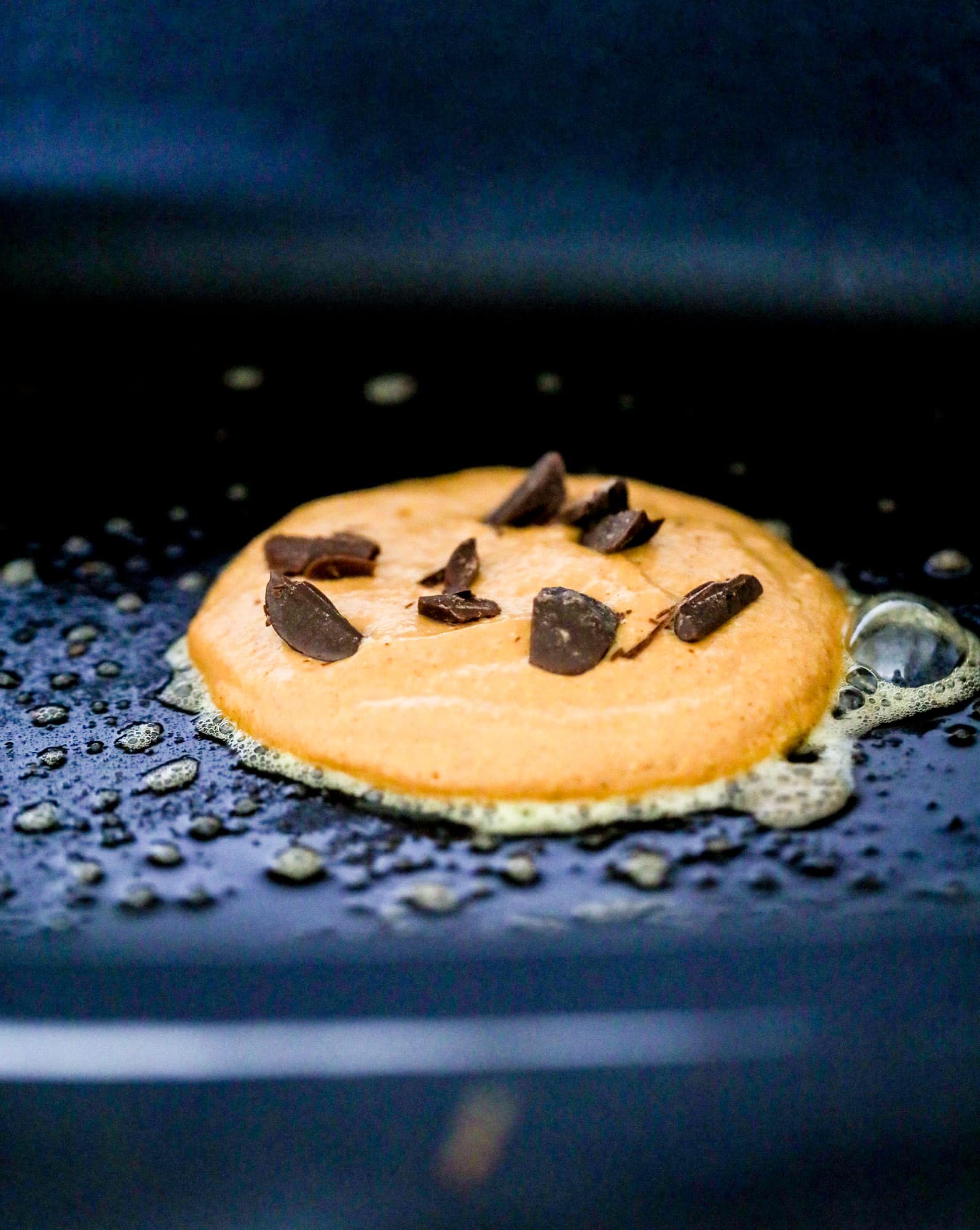 These pumpkin protein pancakes are packed with delicious ingredients to make a healthy and satisfying fall breakfast! They are super easy - you throw everything into a blender to create the most incredible protein pancakes! I howsweeteats.com #protein #pancakes #pumpkin #breakfast #fall