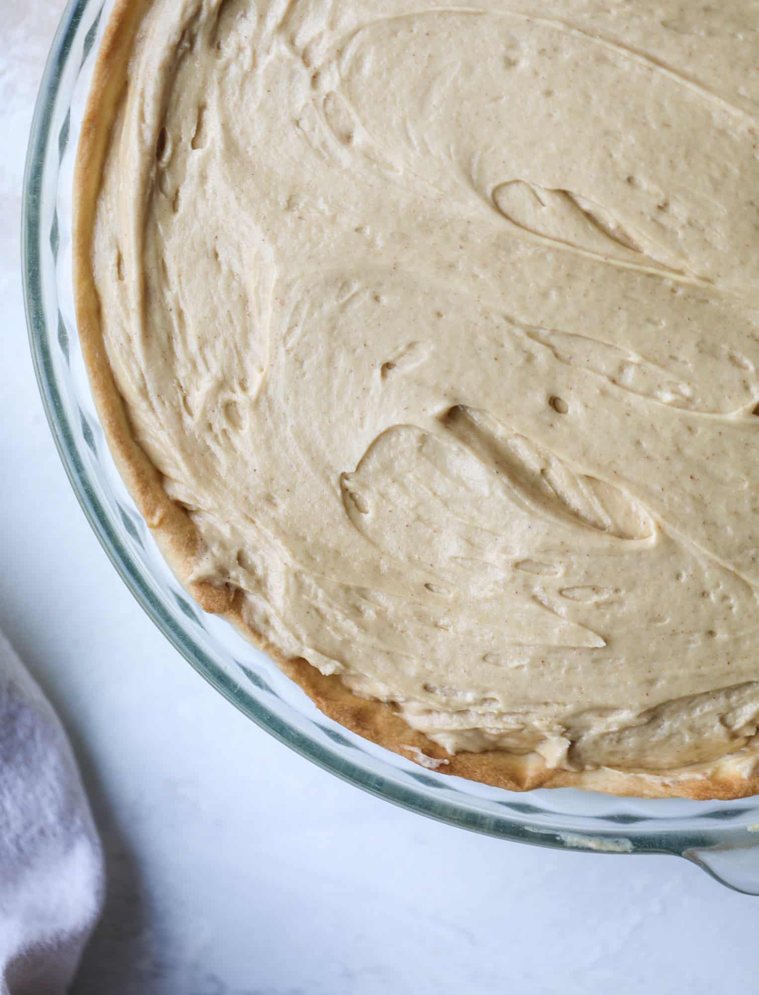 This peanut butter pie recipe is almost identical to the one that my grandmother made when I was a crust. Flaky pastry crust is what makes this pie different, along with a creamy no-bake peanut butter filling that is rich and decadent! I howsweeteats.com #peanutbutter #pie