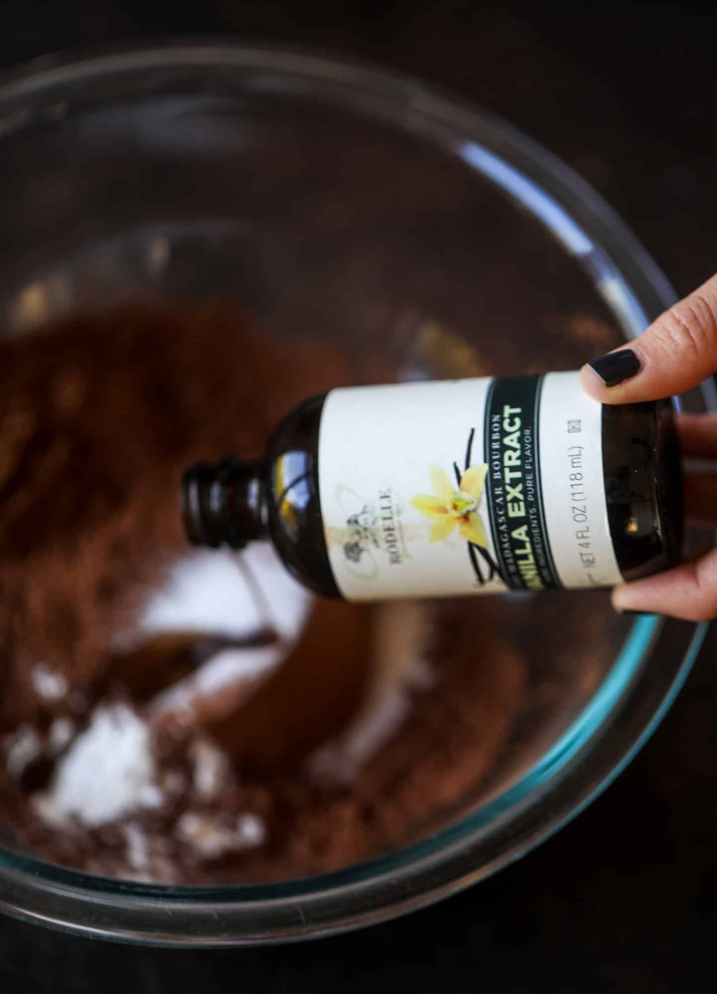 These pumpkin brownies have a fudgy layer of chocolate on the bottom and a silky layer of pumpkin on top! They are so delicious and rich and perfect for fall. The pumpkin brownies come together easily and can be made ahead of time too! I howsweeteats.com #pumpkin #brownies