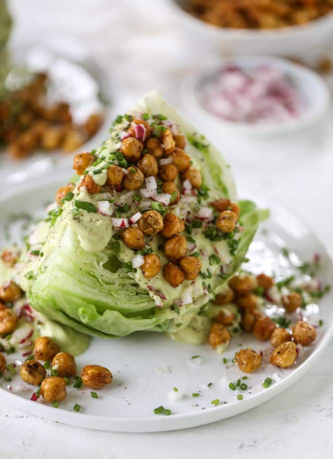 These are 140 of my favorite weeknight meal ideas - enough for 20 weeks of meal planning, seven days a week! Meals for everyone, things that can be made in 30 minutes or less, all delicious and great for busy days so you don't have to think about dinner! I howsweeteats.com #weeknight #meals