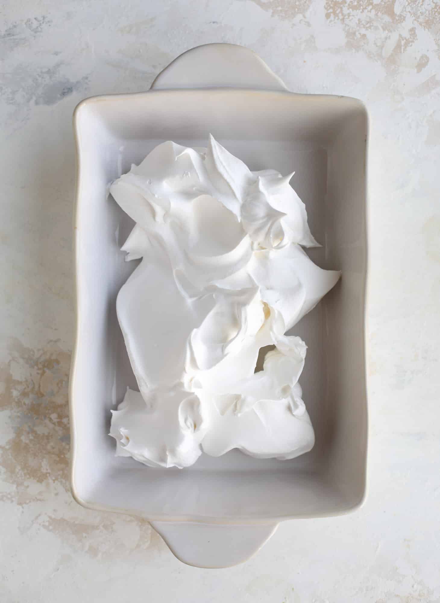 how to dye eggs with cool whip I howsweeteats.com #dye #eggs #coolwhip