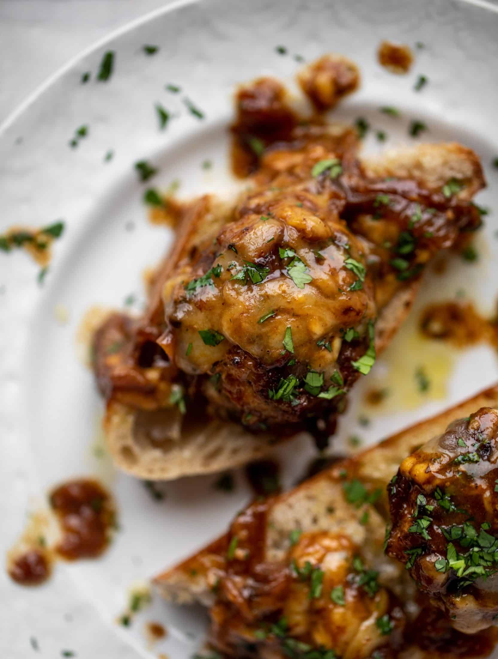 These french onion meatballs are super delicious! All the flavors of french onion soup made into juicy meatballs. Cheesy, saucy goodness!