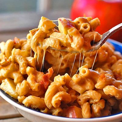 A picture of <span class="fn">Butternut Squash Mac n’ Cheese with Bacon, Caramelized Onions, and Apples