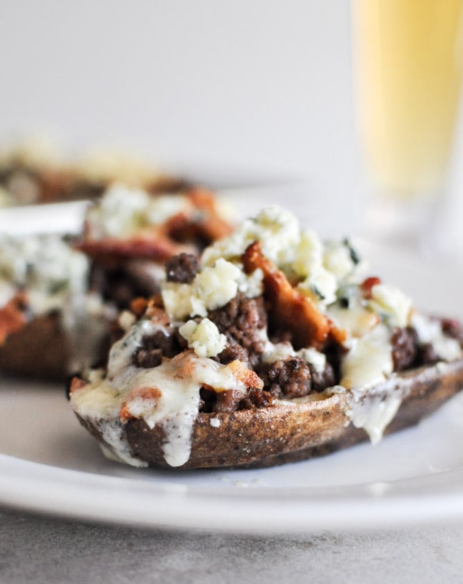 Bacon Blue Cheeseburger Potato Skins I howsweeteats.com