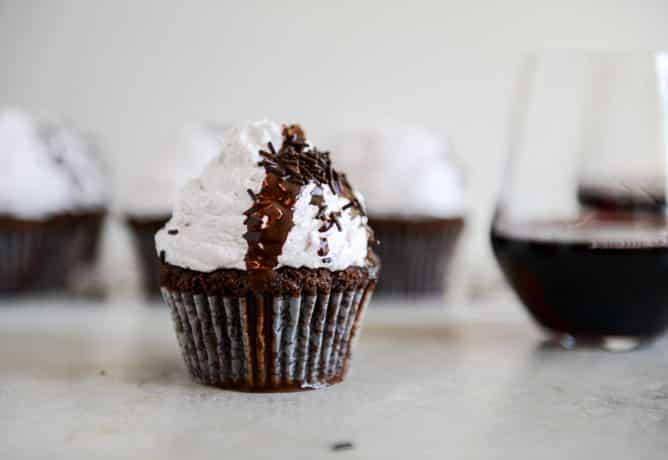 Dark Chocolate Fudge Merlot Cupcakes I howsweeteats.com