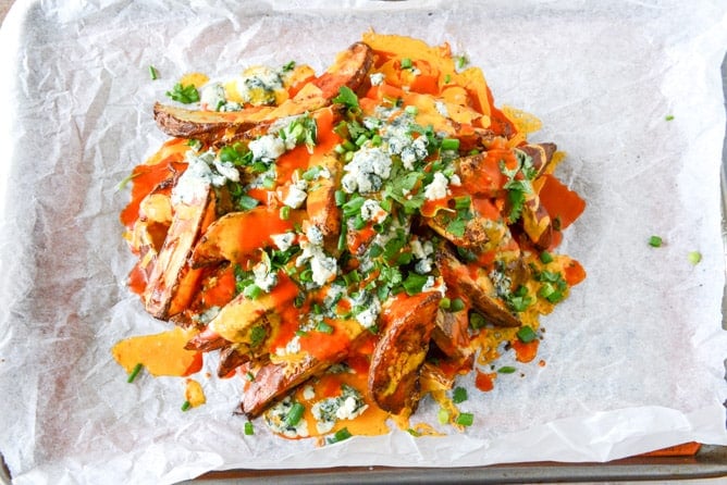 Crispy Buffalo Oven Fries I howsweeteats.com