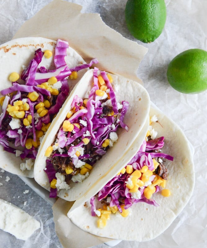 Crockpot Smoky Brisket Tacos with Shredded Cabbage + Sweet Corn I howsweeteats.com