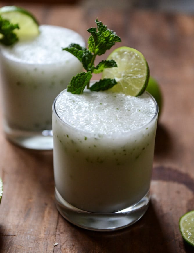 Frosty Coconut Mojitos I howsweeteats.com