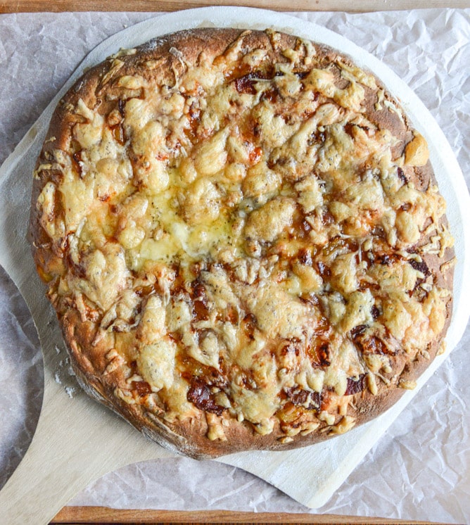 Caramelized Onion, Gruyere + Pepper Bacon Whole Wheat Pizza I howsweeteats.com