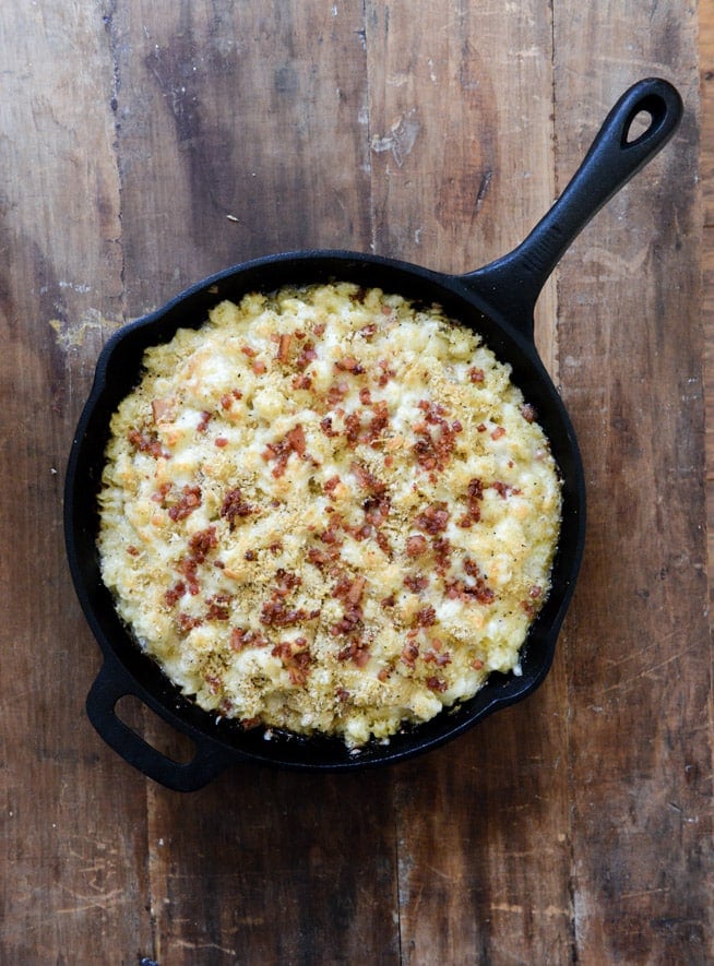 Cheesy Skillet Brussels Bacon Mac I howsweeteats.com