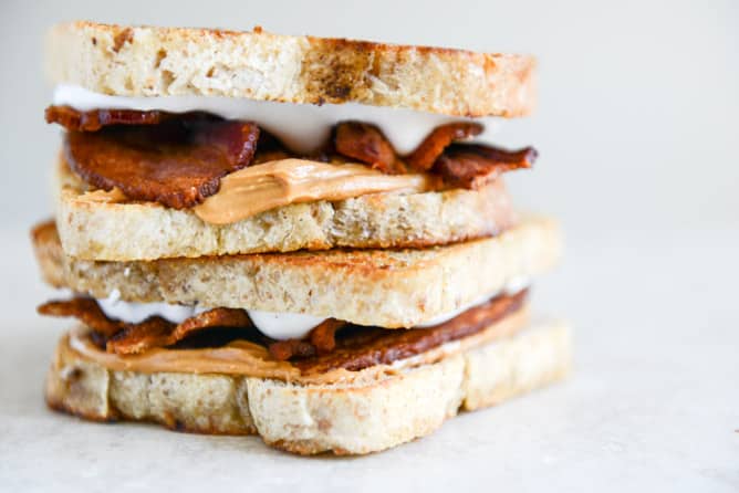 Toasted Bacon Fluffernutters I howsweeteats.com