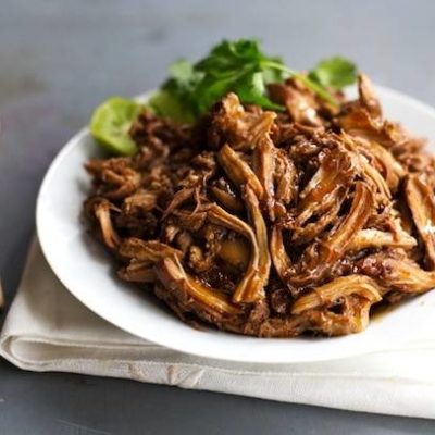 Honey Glazed Crockpot Chicken Adobo - simple pantry ingredients, hardly any hands-on time, 200 calories. | https://easy-solution.today