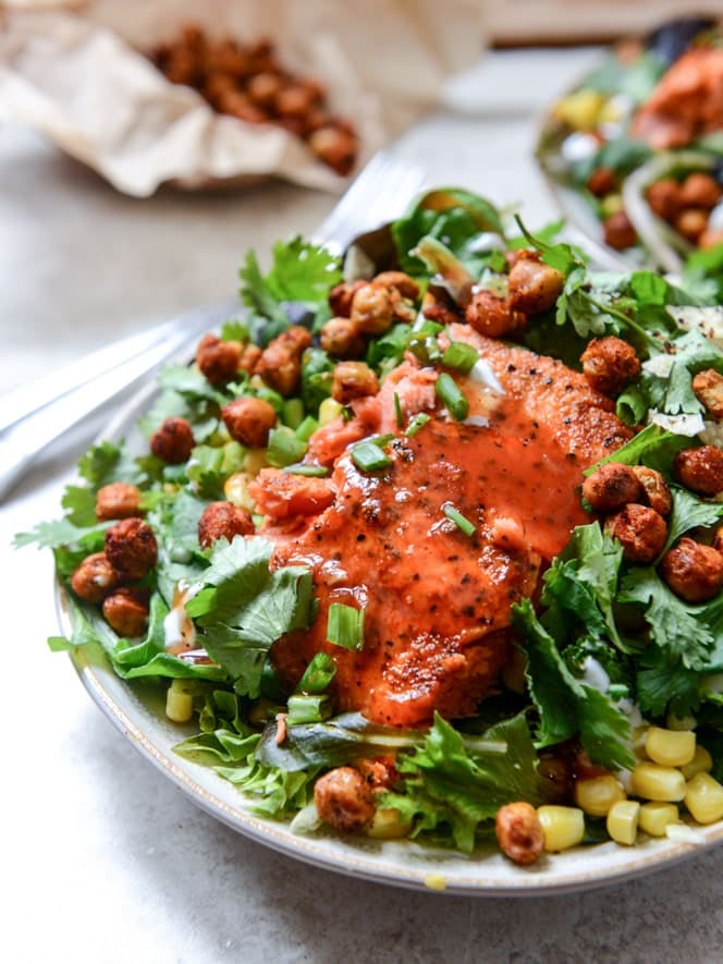 BBQ Salmon and Crispy Chickpea Salads with Greek Yogurt Ranch Drizzle I howsweeteats.com