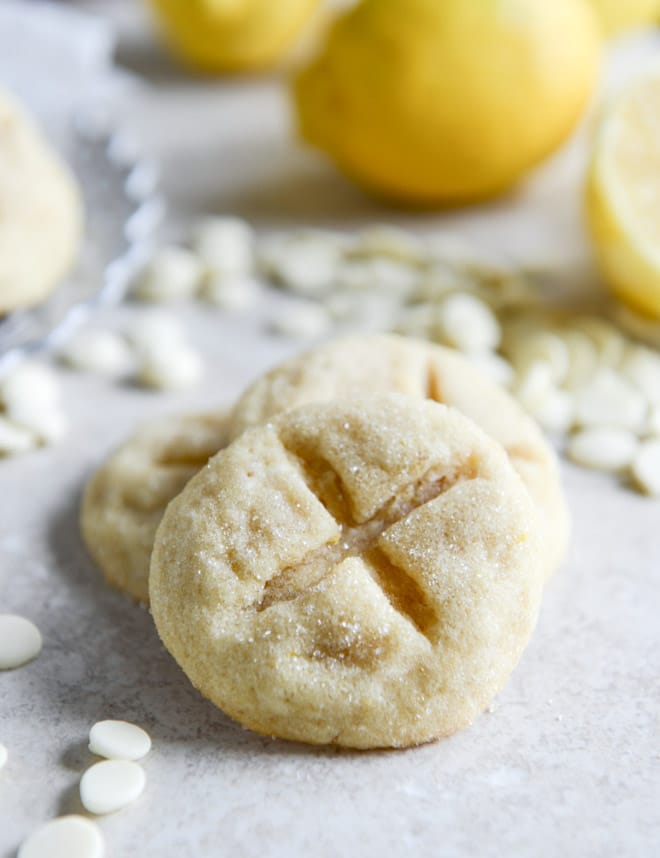 white chocolate lemon butter cookies I howsweeteats.com