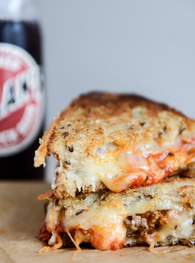 spicy mini meatball grilled cheese I howsweeteats.com