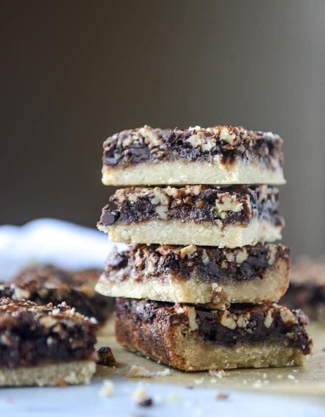salted chocolate pecan pie bars I howsweeteats.com