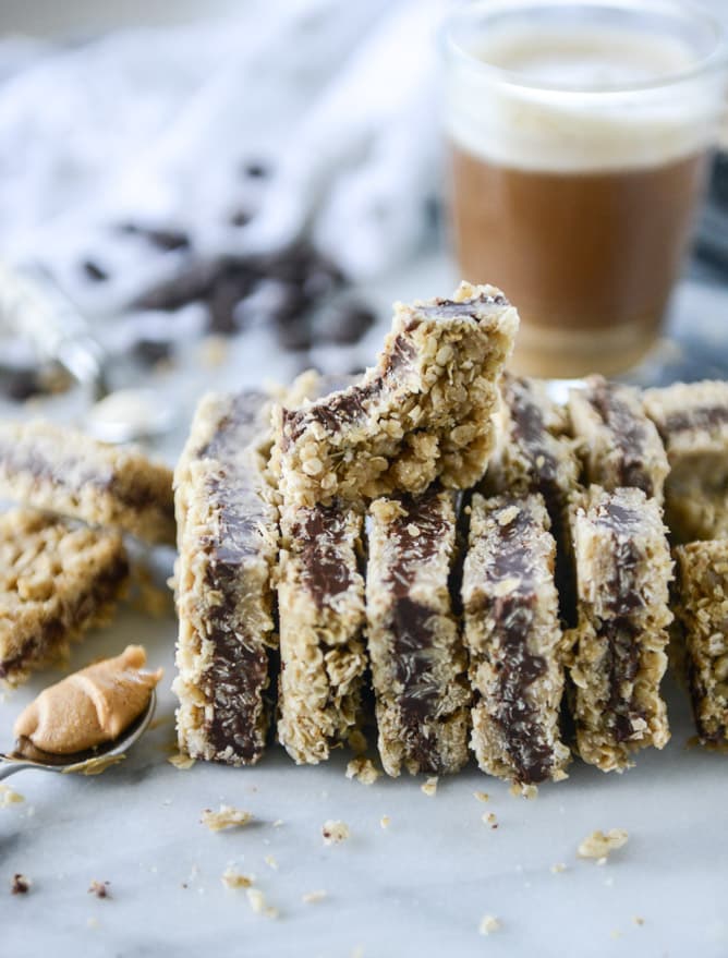 chocolate stuffed oatmeal bars from the cookies and cups cookbook I howsweeteats.com