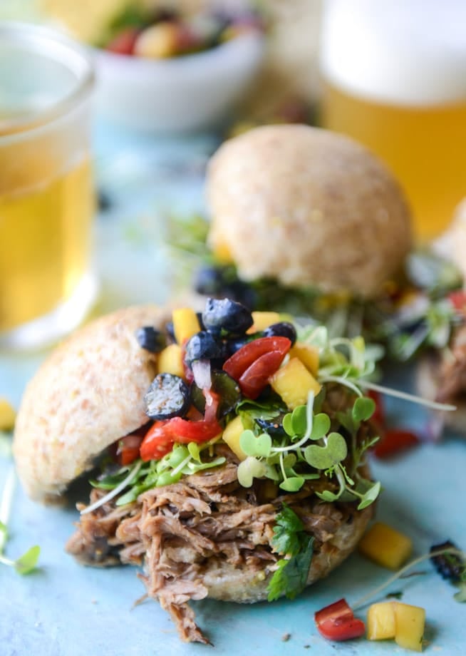 kalua pork sliders with mango blueberry salsa I howsweeteats.com