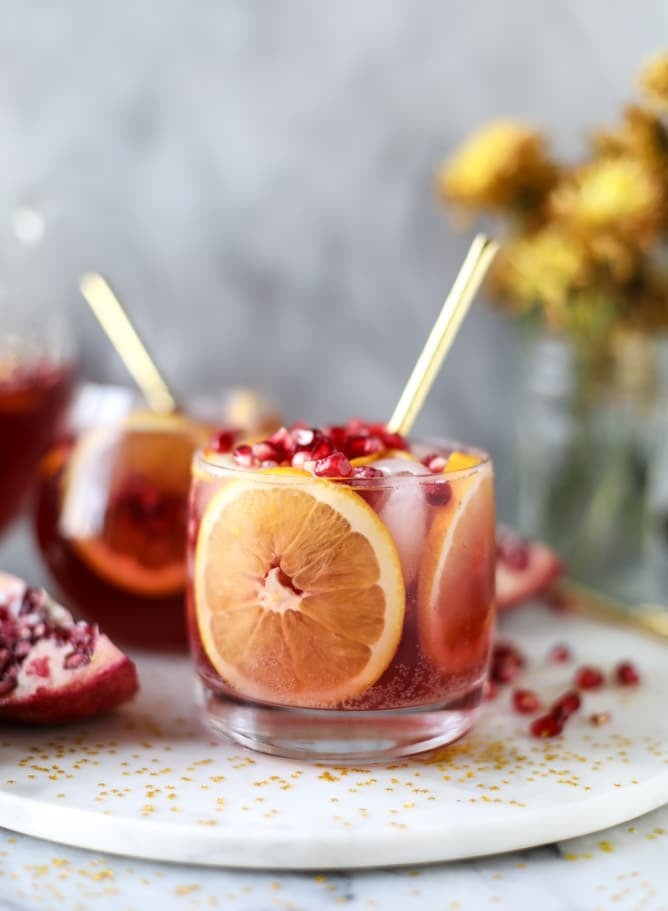 pomegranate orange punch I howsweeteats.com 