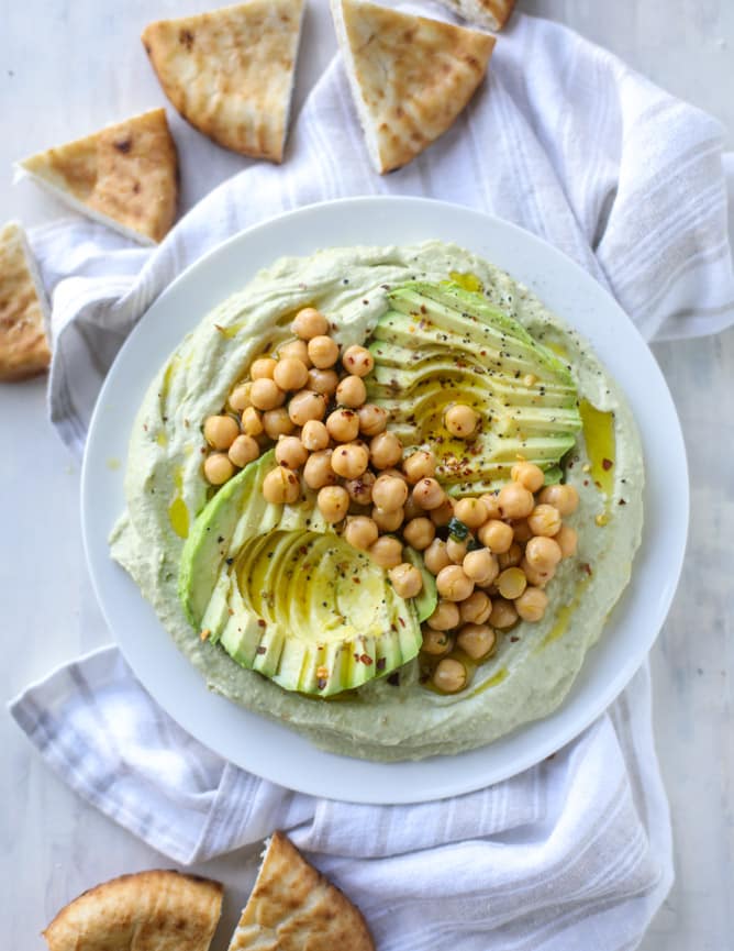 avocado hummus I howsweeteats.com